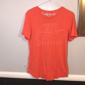 Nike tee